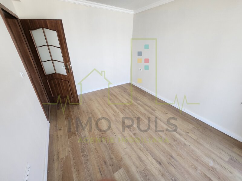 Case insiruite sau apartamente cu gradina. Giroc langa DAF.