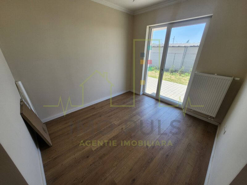 Case insiruite sau apartamente cu gradina. Giroc langa DAF.